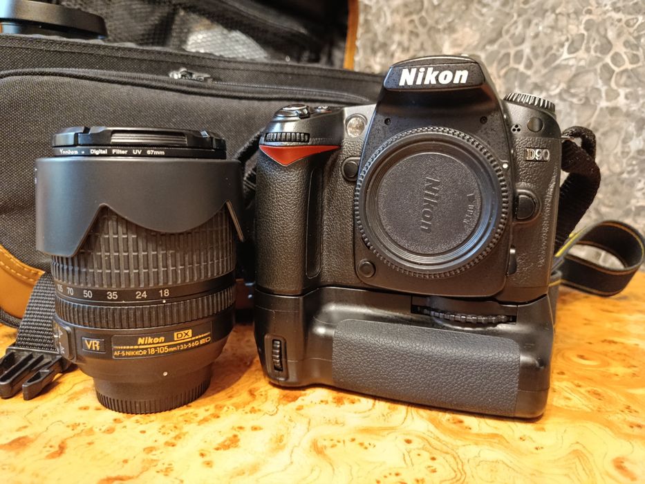 Фотоаппарат Nikon D90