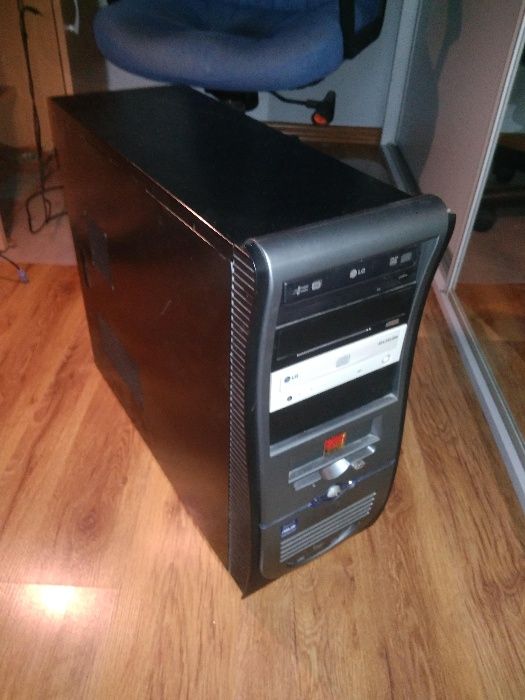 Komputer PC Gigabyte GA-G41M-COMBO, 1GB RAM, NVIDIA GeForce 8400