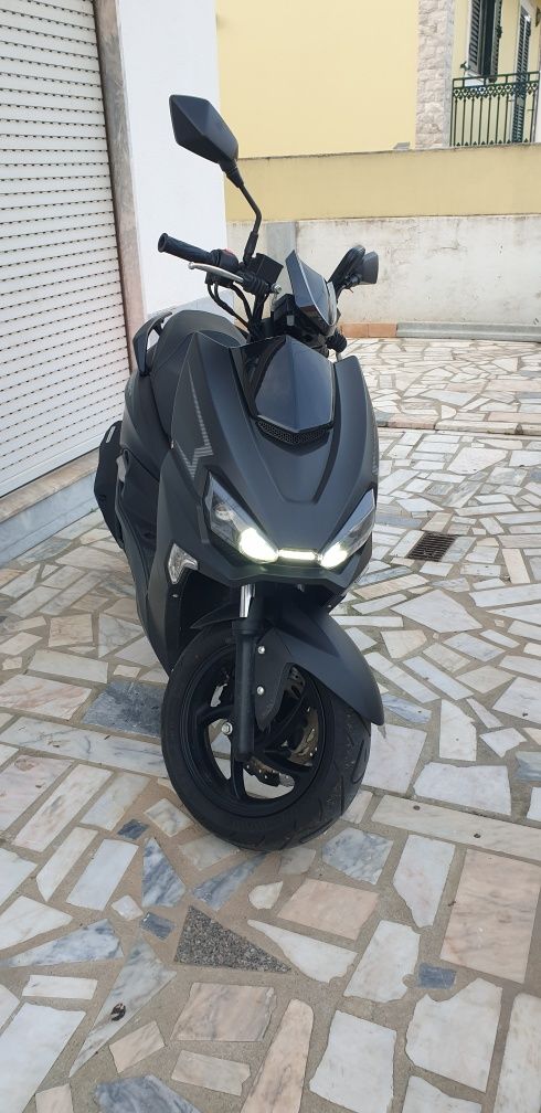 Scoooter Linhai buck 125. Ano 2023. Klm 8900. Aceito troca por carro.