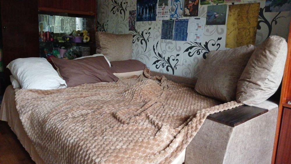 Продам диван новий