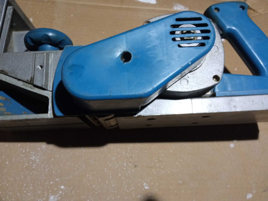 Strug elektryczny Rebir heblarka 1150 Watt , 10cm strugania