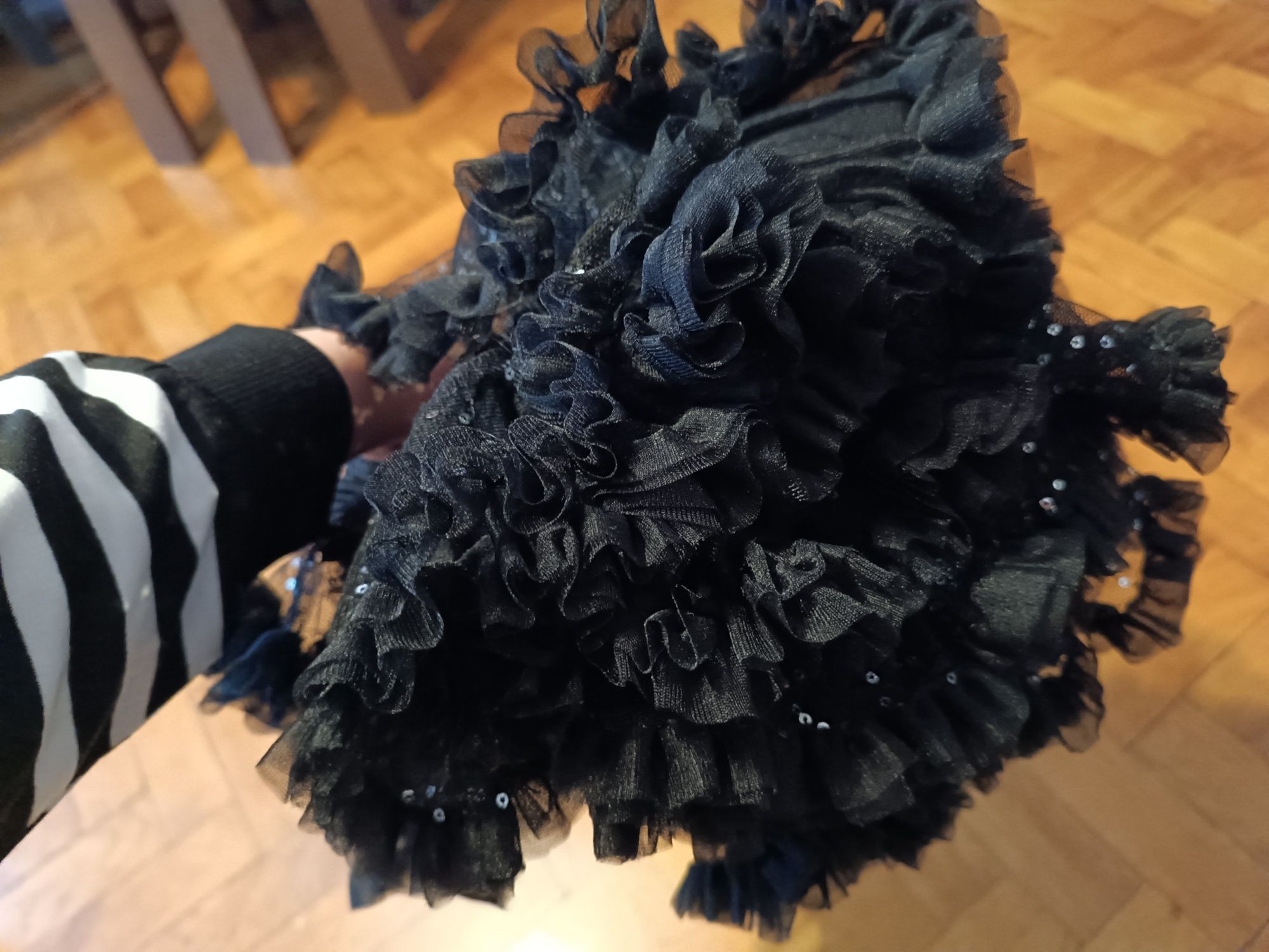 Spódniczka pettiskirt tutu tiulowa czarna z cekinami 122 /128