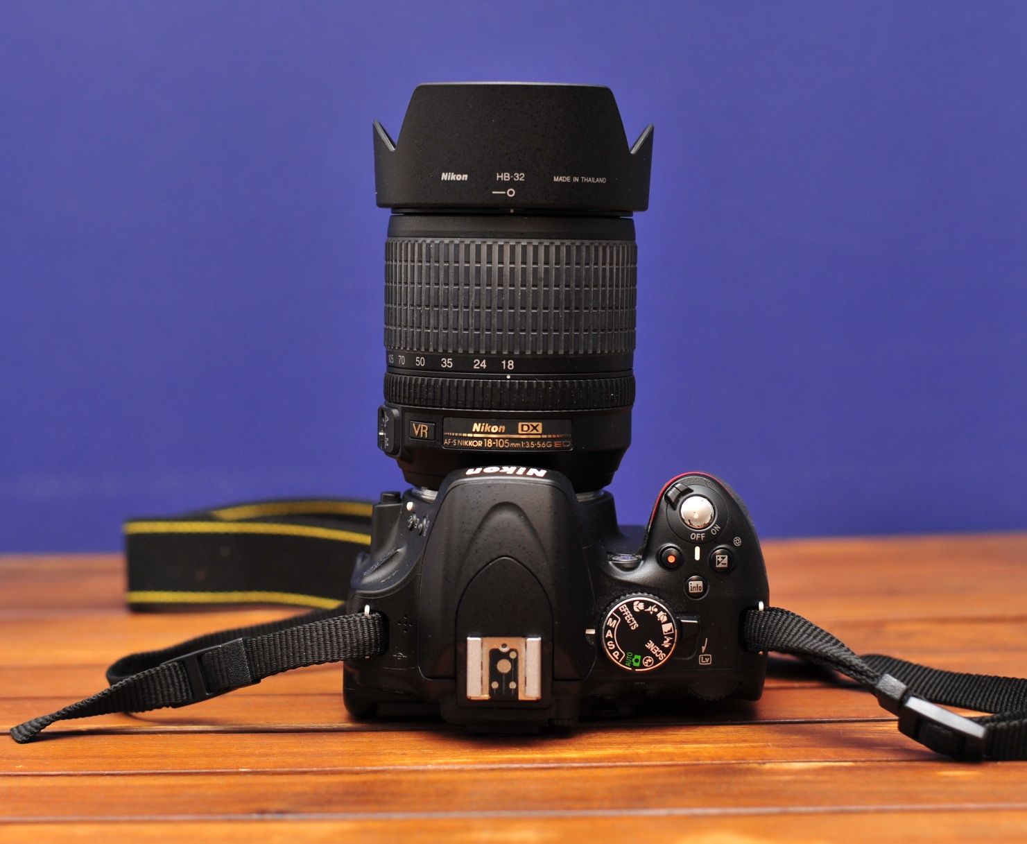 Nikon D5100 + obiektyw 18-105 mm