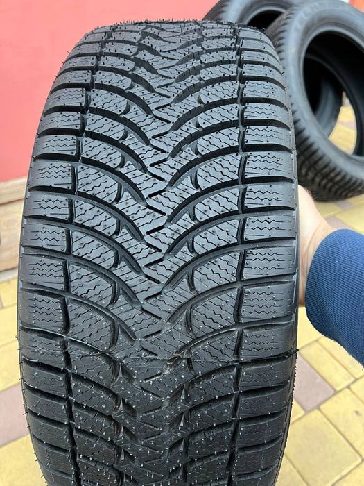 25рік 215/55/17 Alpin. Зима r17. Шини нові 9 mm.