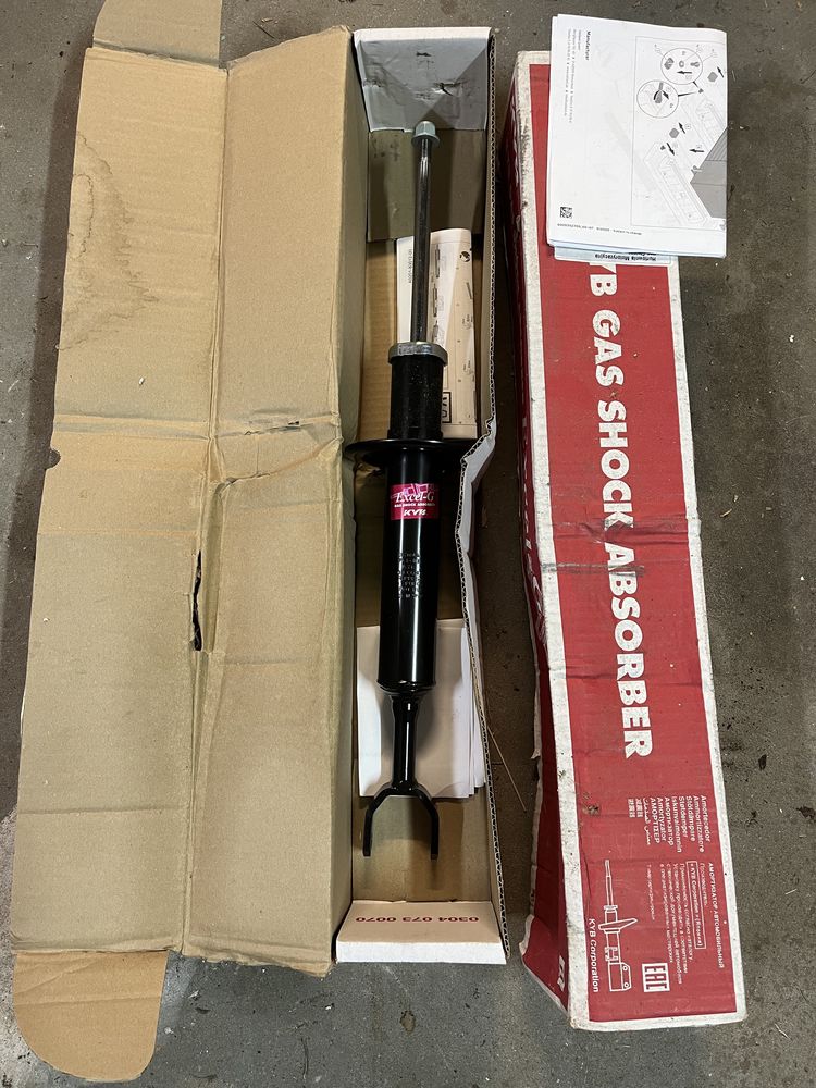 Amortyzatory saab kyb gas shock absorber