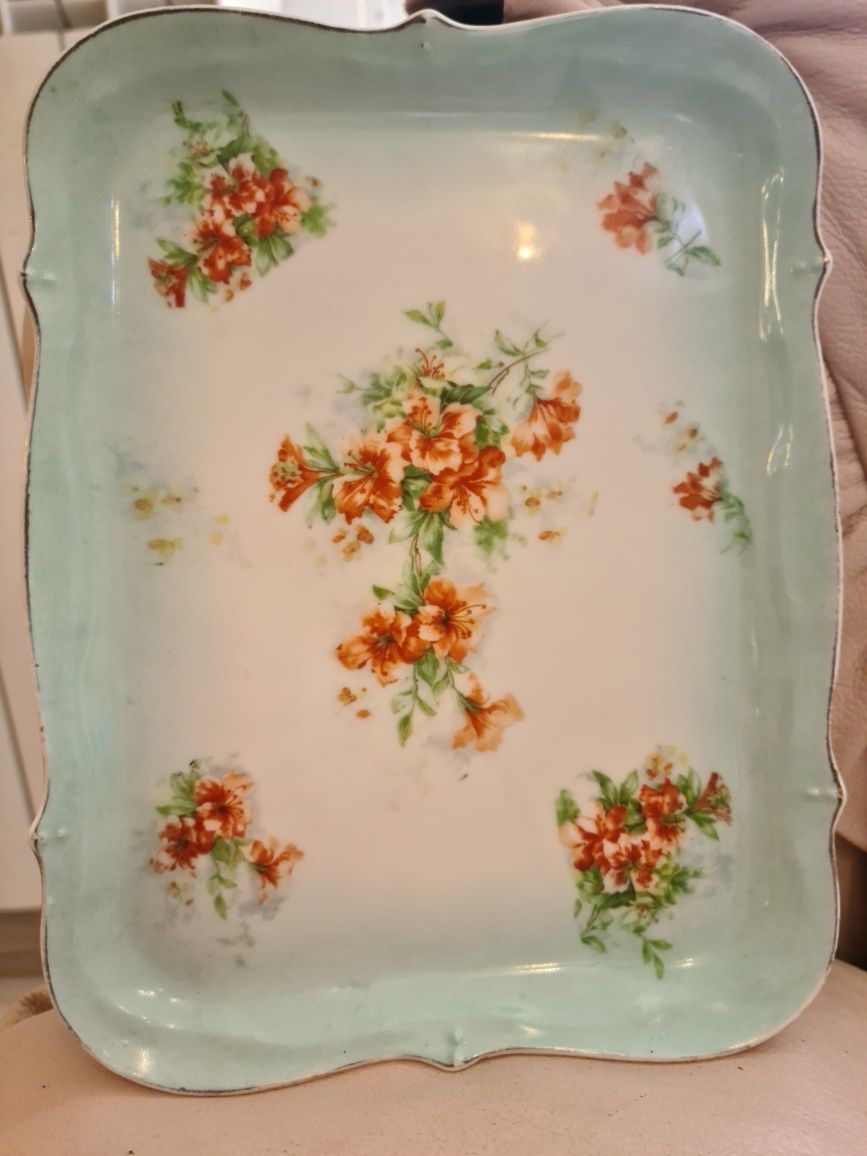 Porcelanowa taca, miętowa w kwiaty