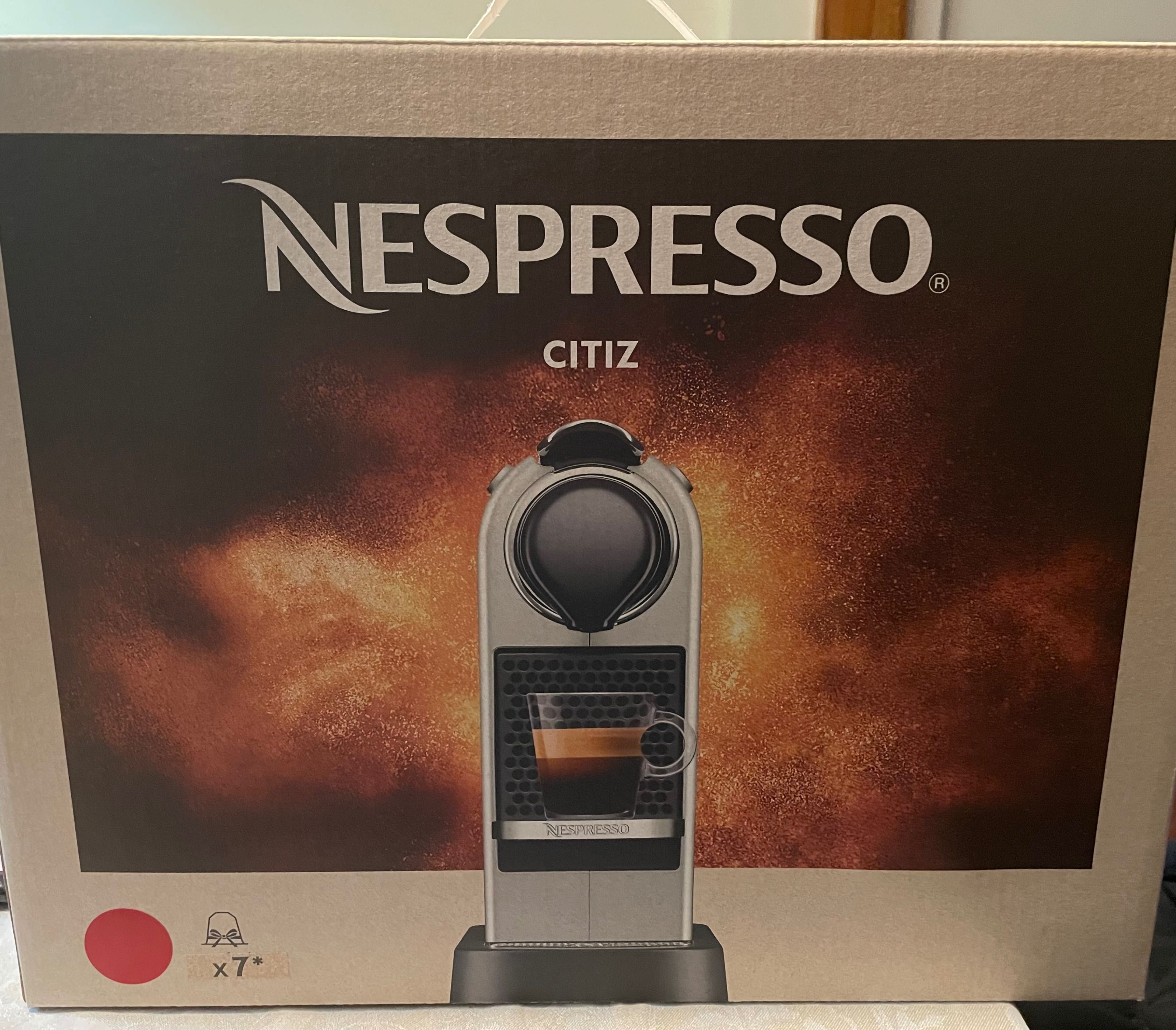 Maquina de café nespresso Citiz Limoisine Black