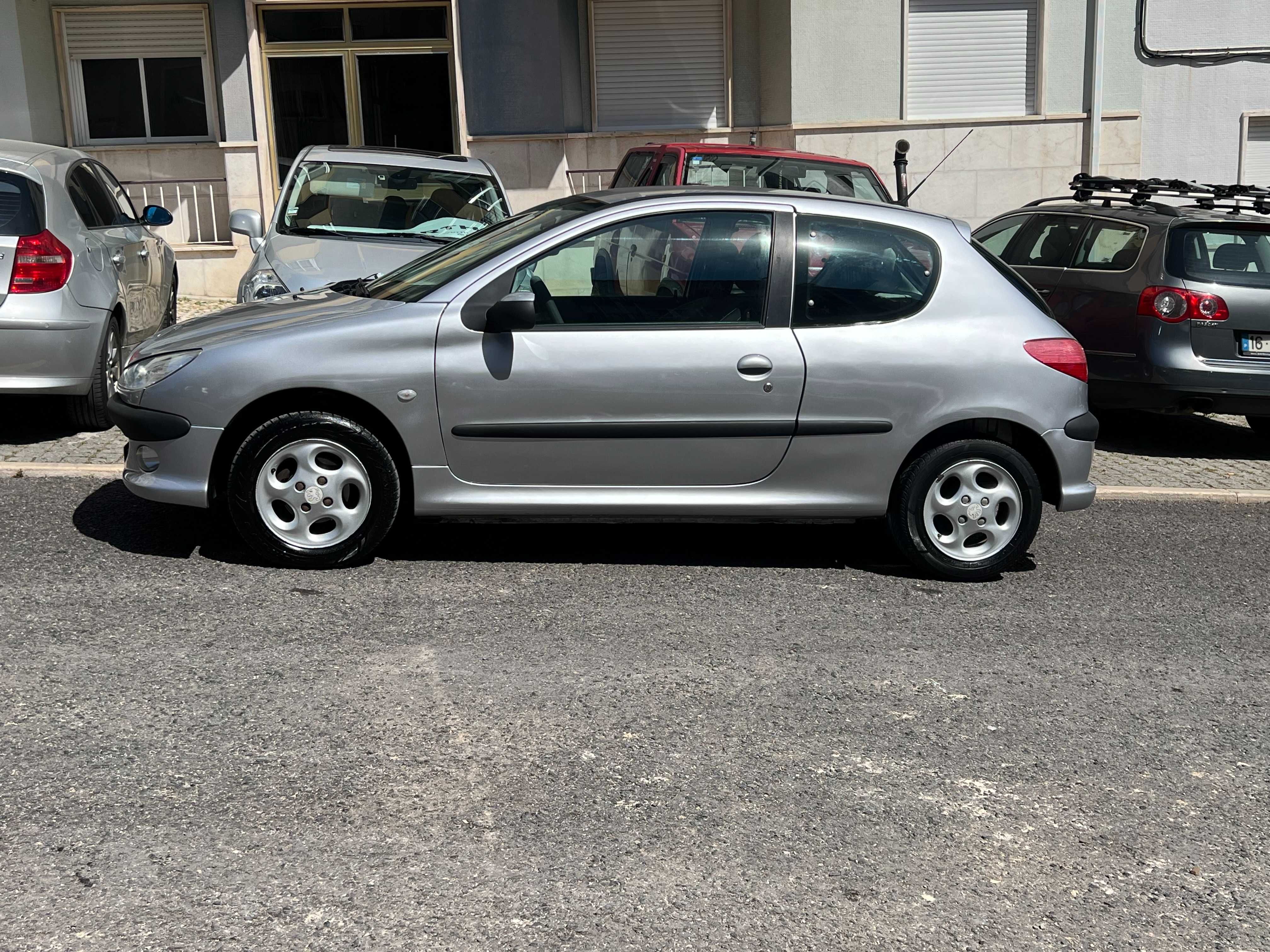 Peugeot 206 Quicksilver - Só 97.000 quilómetros reais