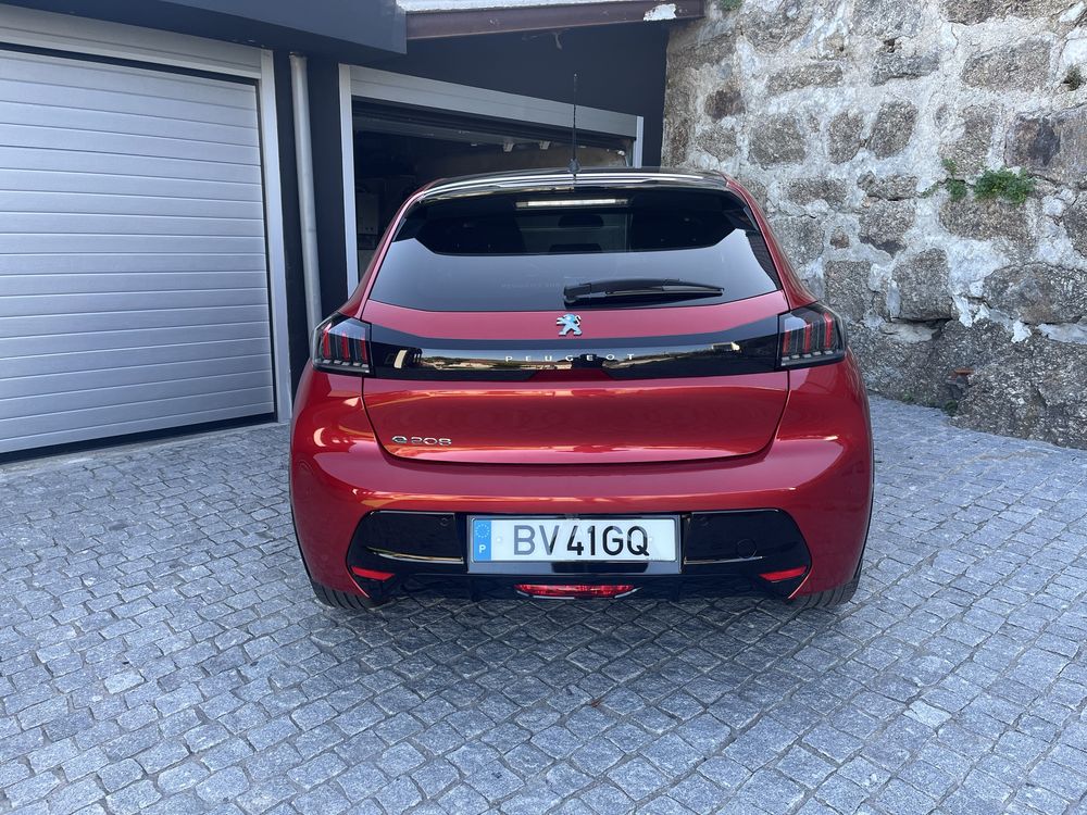 Peugeot 208 eletrico
