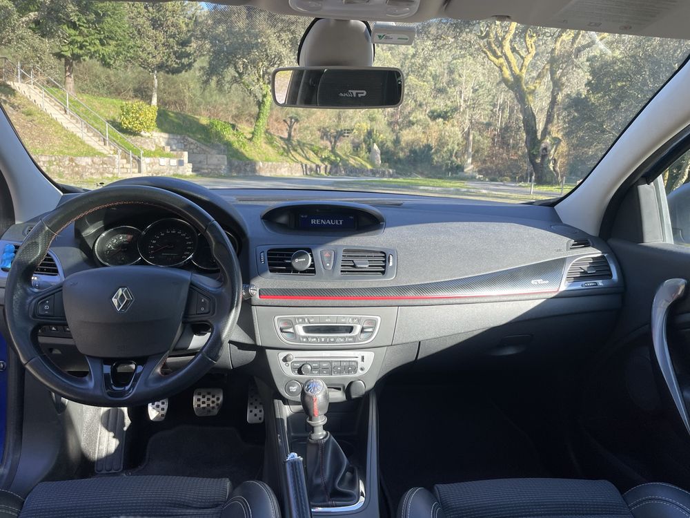 Renault Megane 3 coupé 1.6 130cv