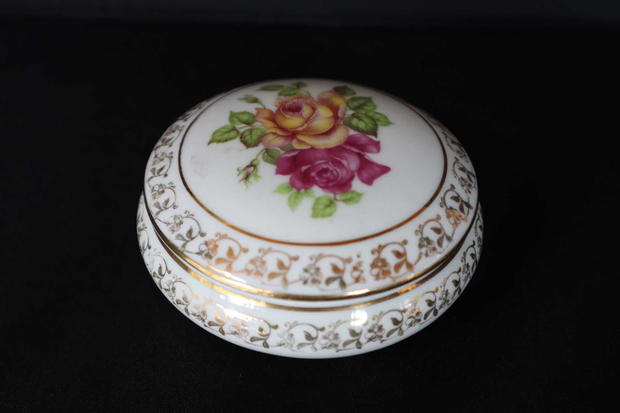 Bomboniera porcelana limoges kwiaty b090339