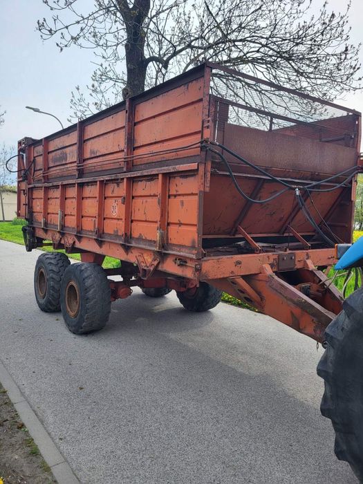 Przyczepa technologiczna do kukurydzy objetosciowa