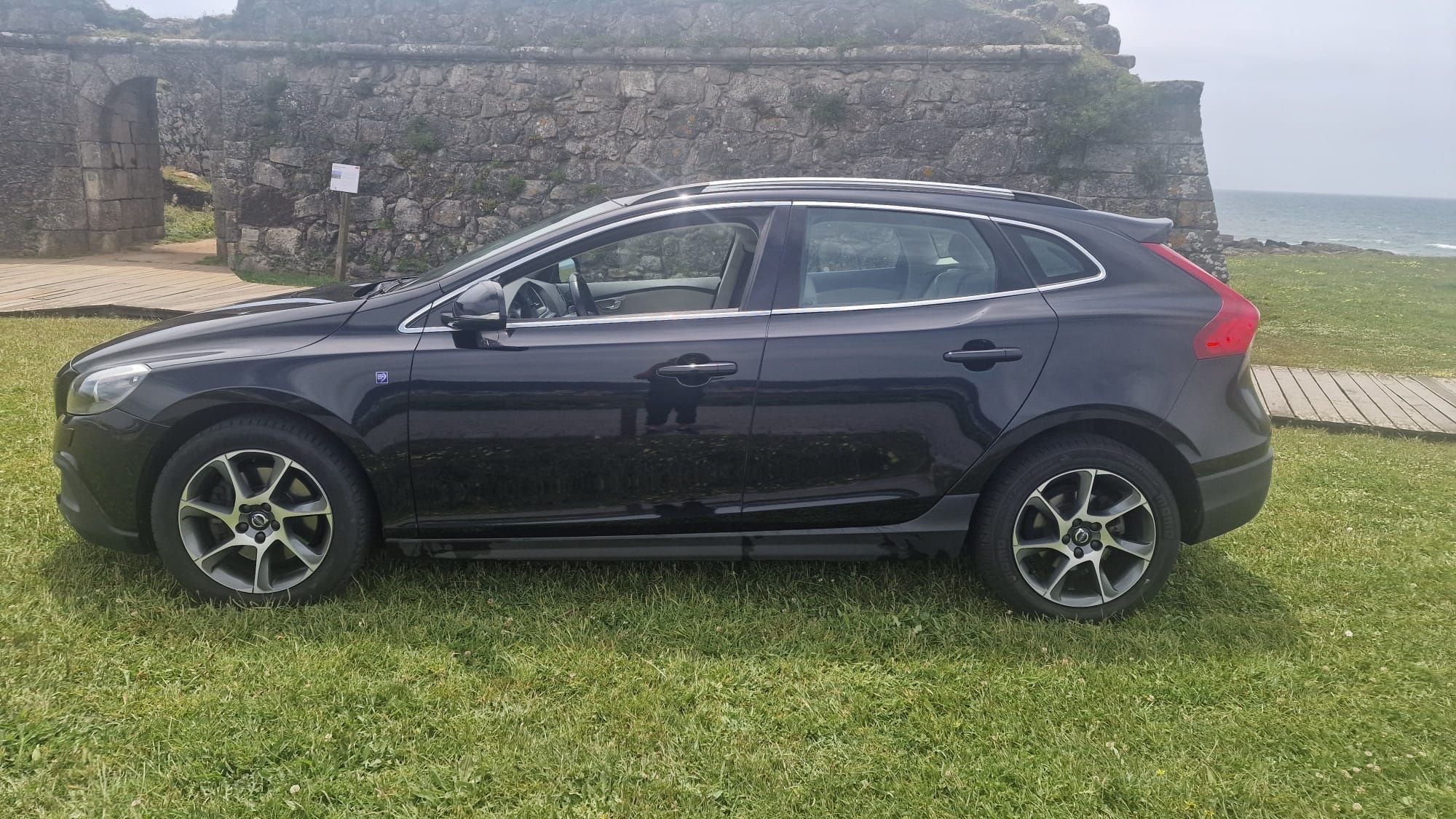 Volvo V40 Cross Country D4 Ocean Race