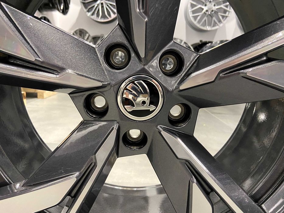 Oryginalne felgi 19 5x112 ET48 SKODA OCTAVIA III IV NX