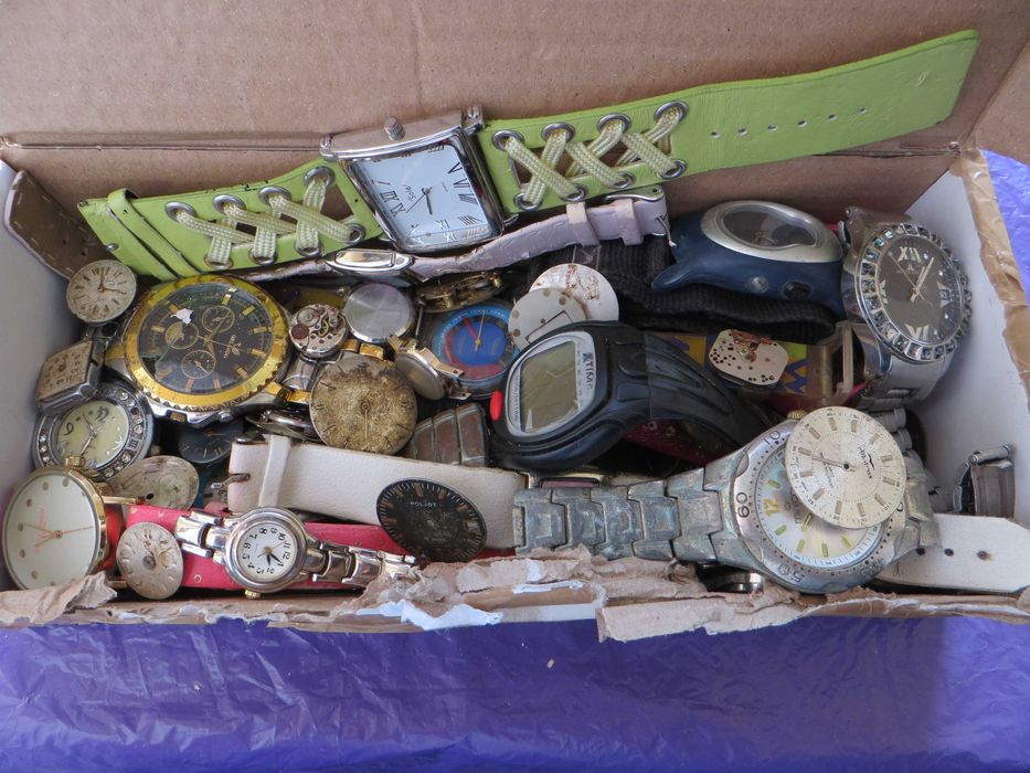 Zegarki i części zestaw starocie ponad 1kg