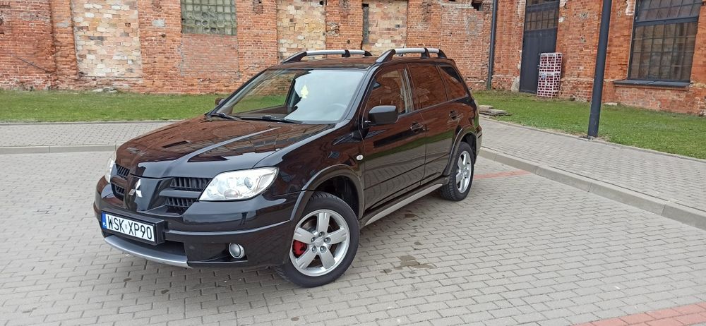 Mitsubishi Outlander 2.0 4x4 gaz Doinwestowany 2007rok