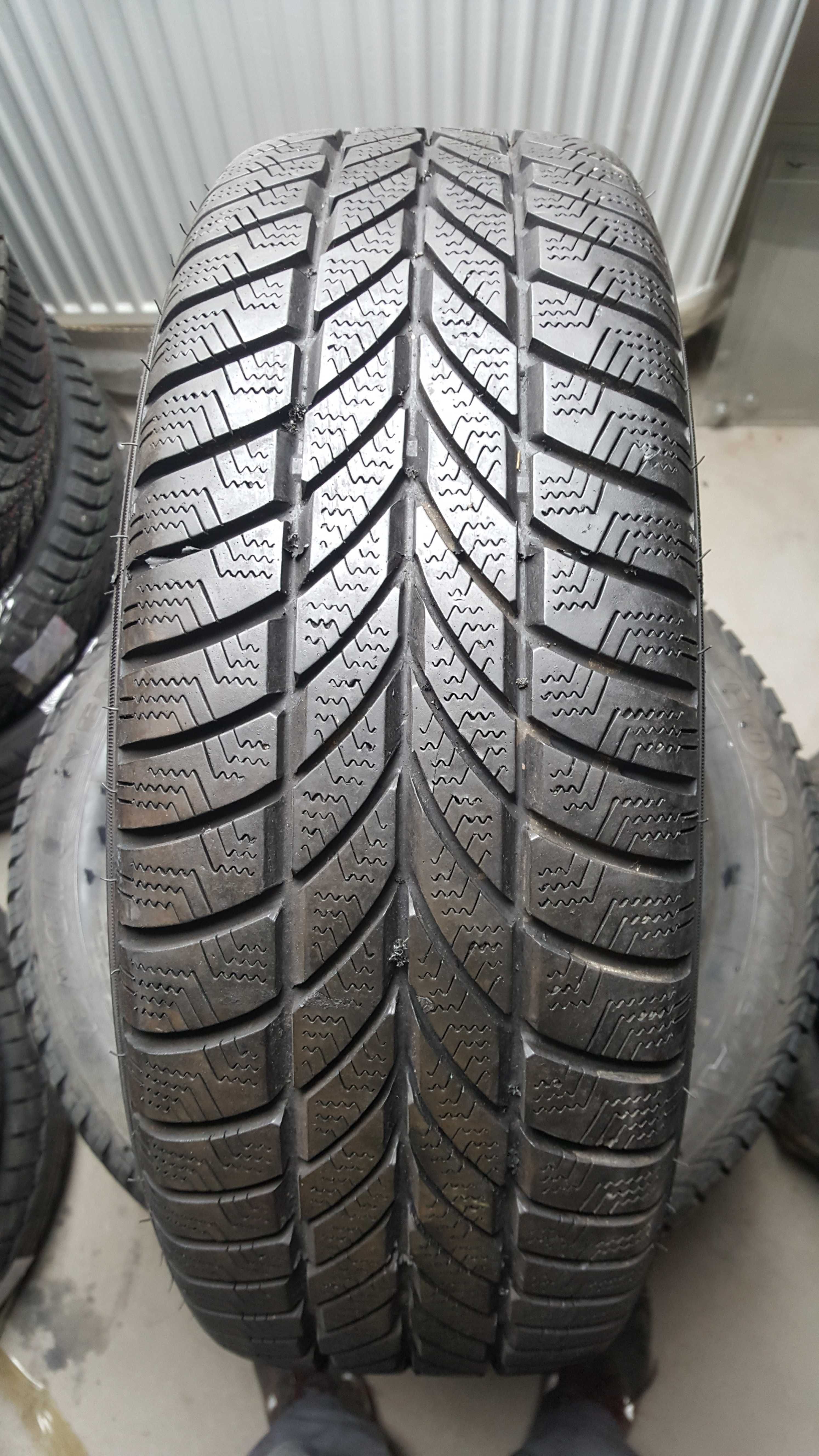 Vredestein 195/65 r14 SnowTrac /// 7mm!!! wysyłka GRATIS