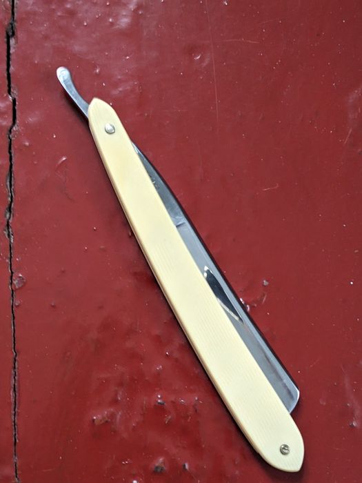 Бритва Heljestrand 24 Швеція