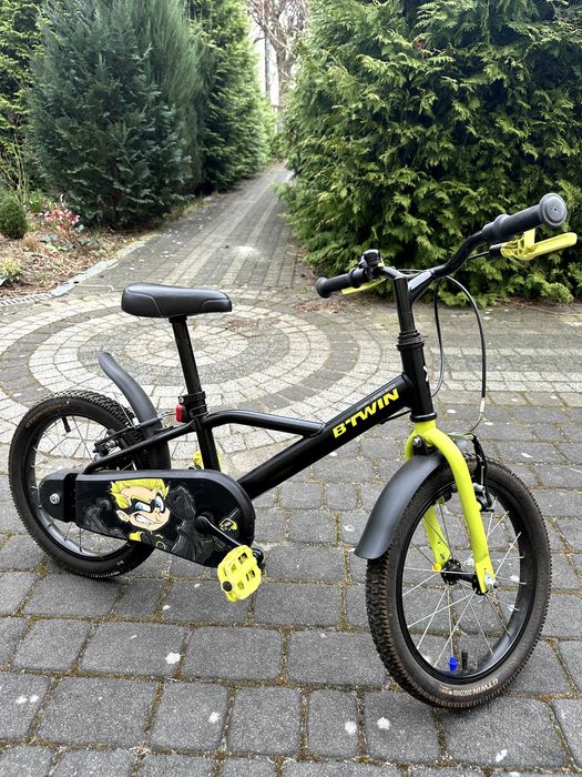 Rower dziecięcy Btwin 500 Dark Hero 16 cali decathlon czarny