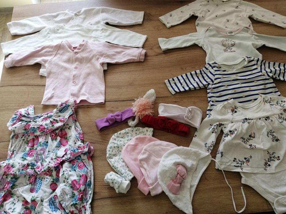 Ubranka dla dziewczynki 68 rozm. 3-6 miesiecy