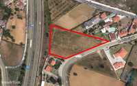 Terreno para construção T4 em Leiria de 5270,00 m2