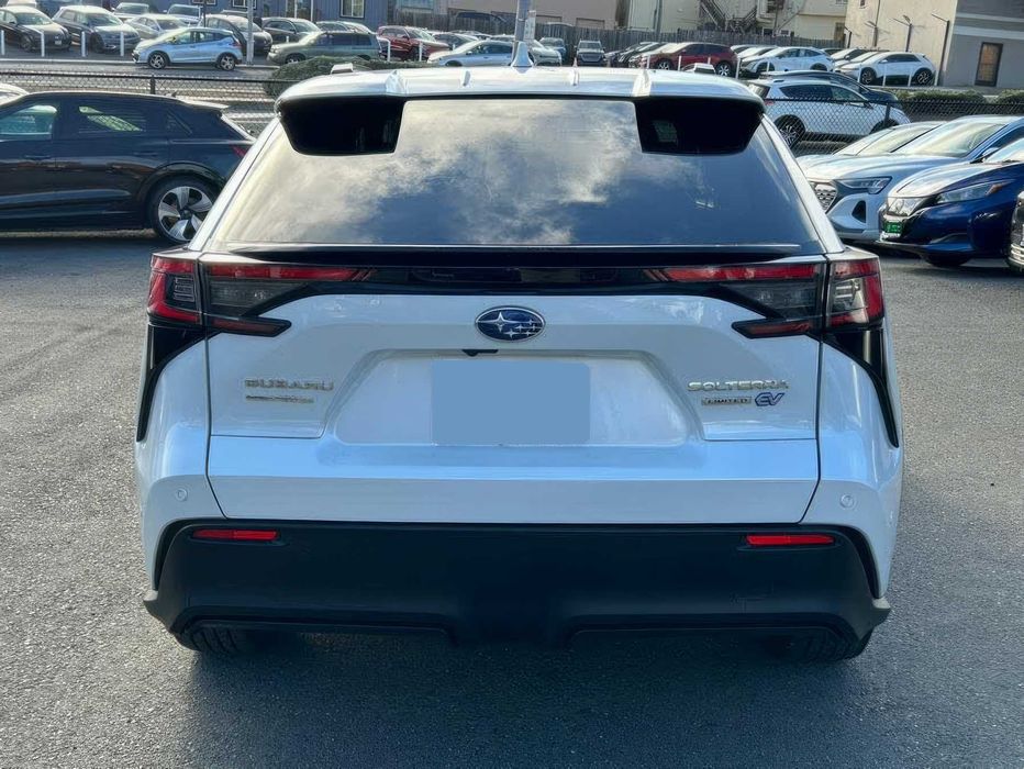 Subaru Solterra Limited      2023