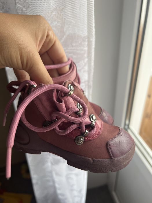 Дитячі ботінки 22й розмір Quechua на дівчинку