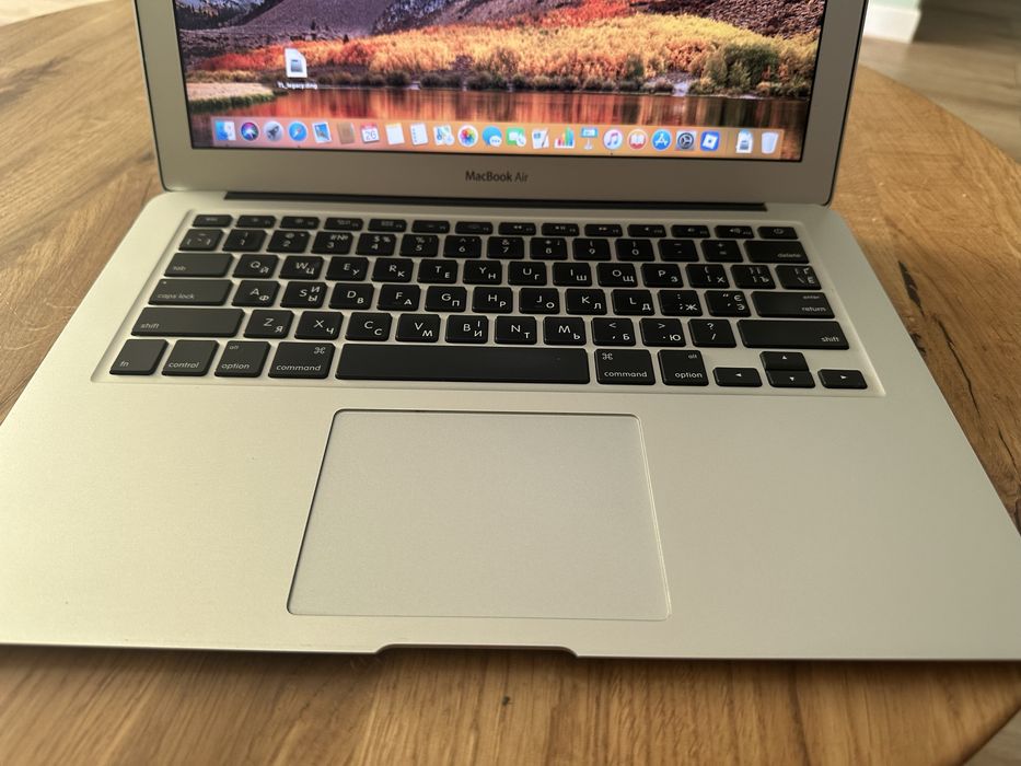 Macbook air 13” mid 2011 i5 1,7 GHz, 4GB DDR3