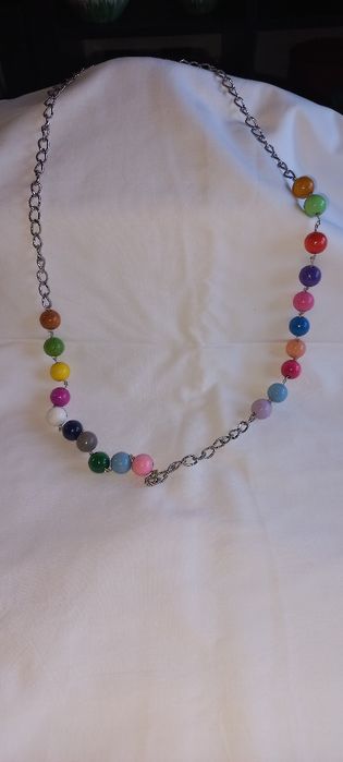 Colares de bijuteria