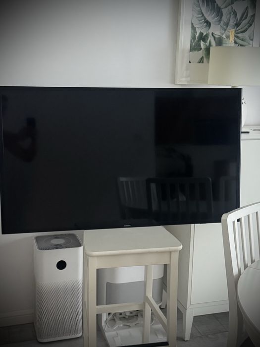 Samsung UE48J5200AW – 48” Full HD Smart TV