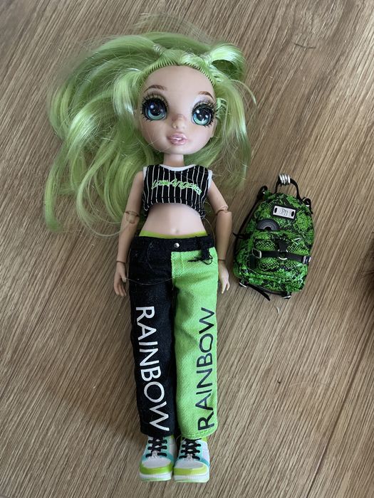 Lalki Barbie Rainbow High Bella Samochód Jeep Kuchnia Mebelki