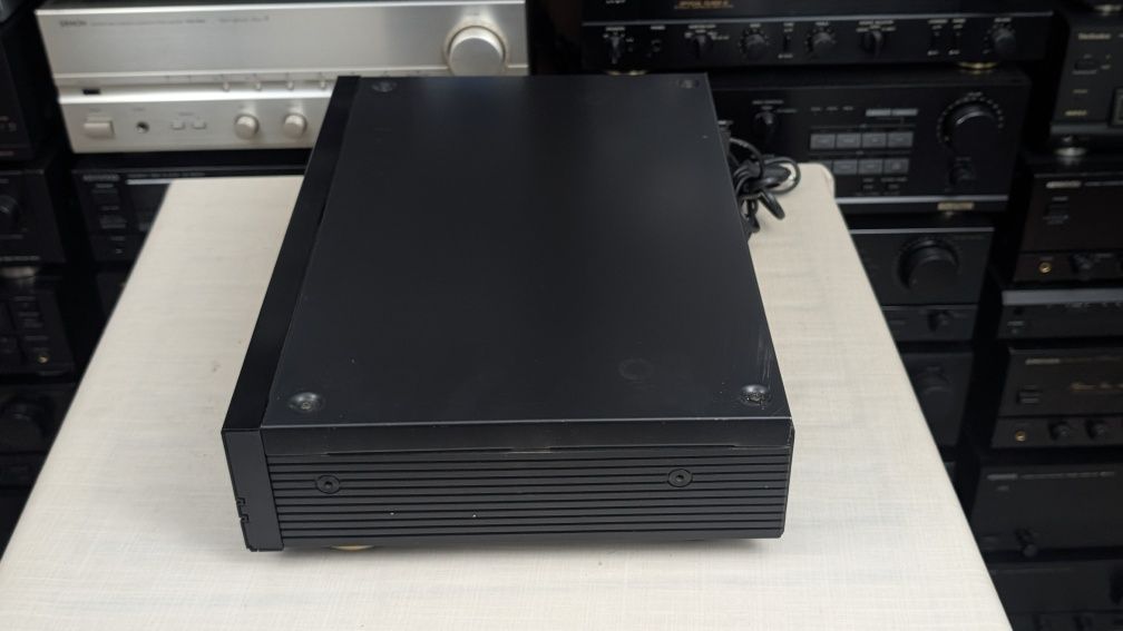 Denon DCD-820 Wysokiej klasy odtwarzacz płyt CD
