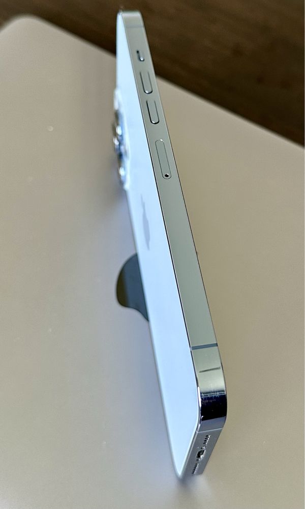 iPhone 13 Pro Max Sierra Blue 256 GB model A2484