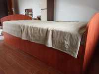 Drewniane łóżko Vox