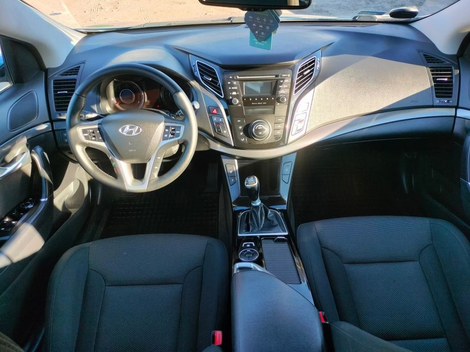 Hyundai i40 2013 r 1.7 crdi 136KM 250 tys przebiegu!! Bardzo ładny
