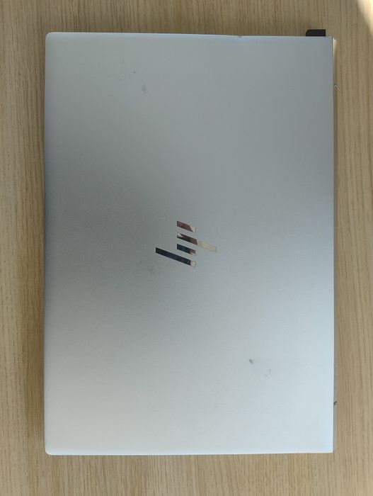 HP envy 13-ad1xx i5/8/256