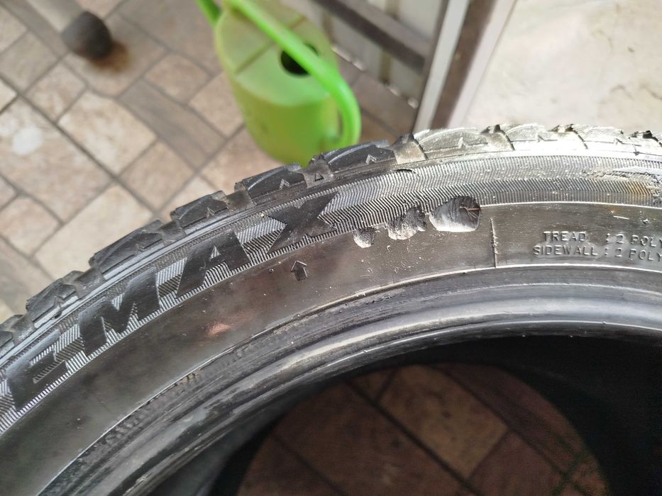 Зимняя резина 2245 45 17 Firemax