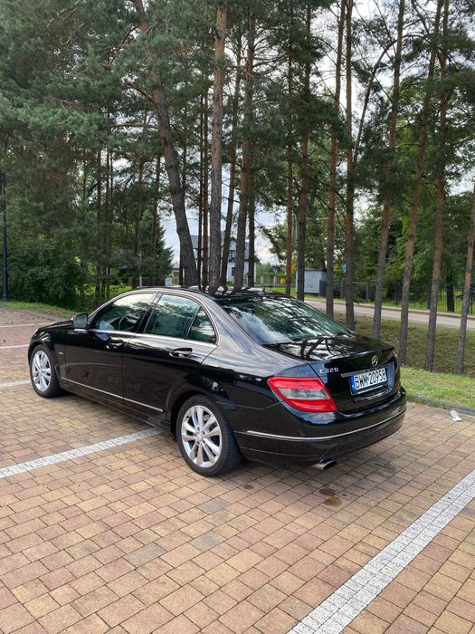Mercedes-Benz C220