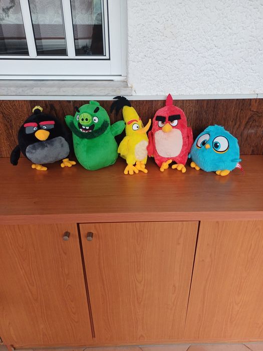 Peluches novos colecção completa continente