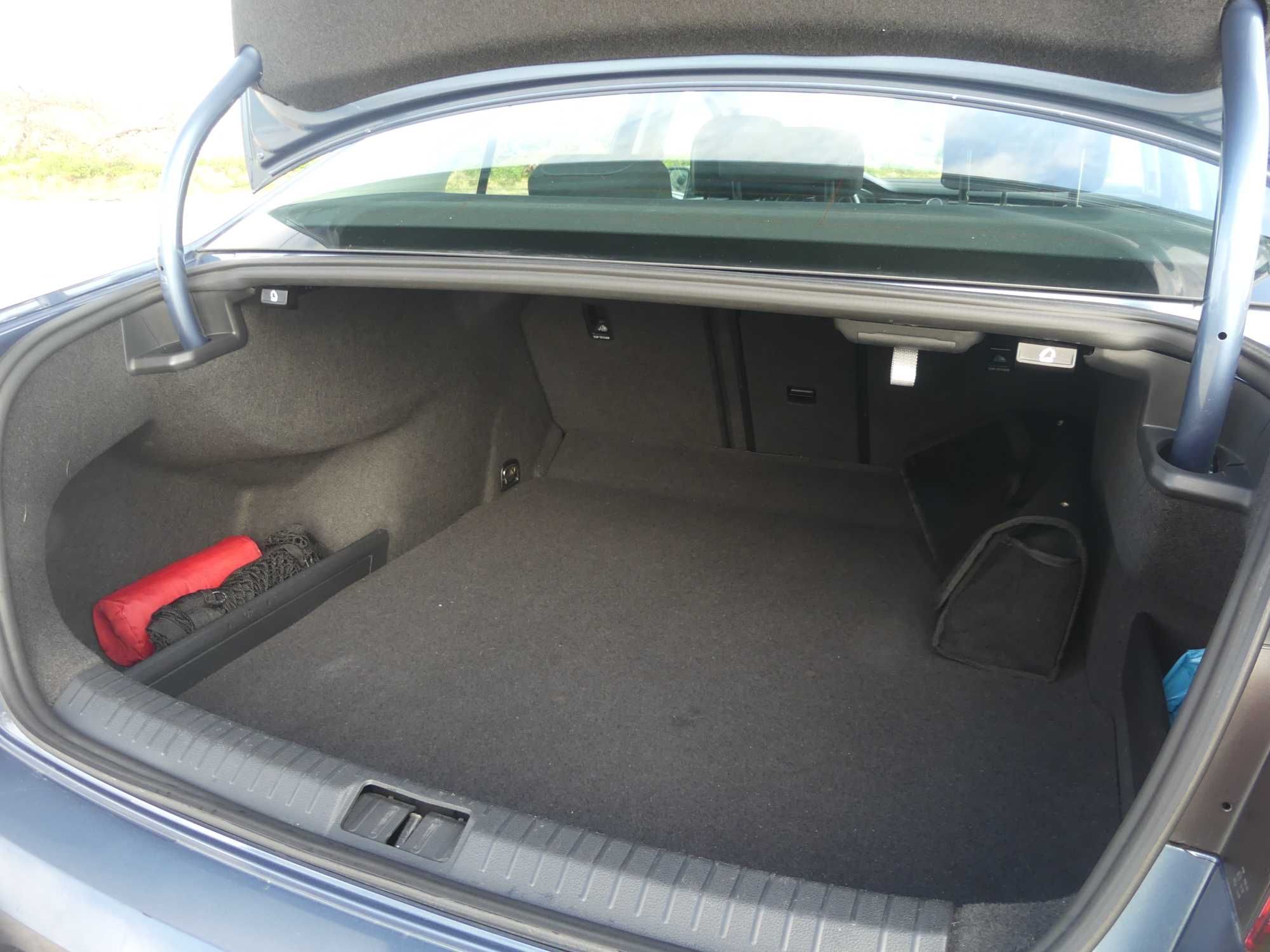 VW Passat 2.0 TDi