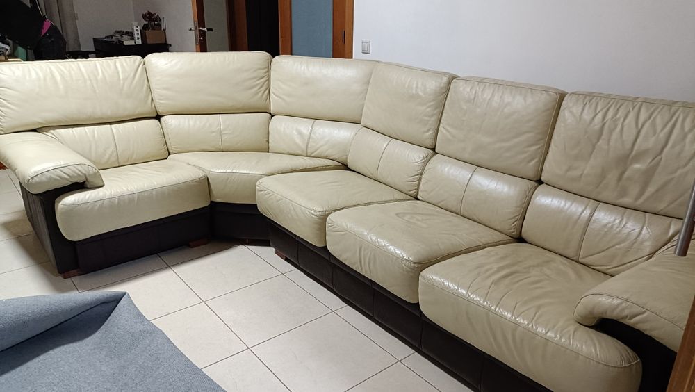 Sofá em Beja pele