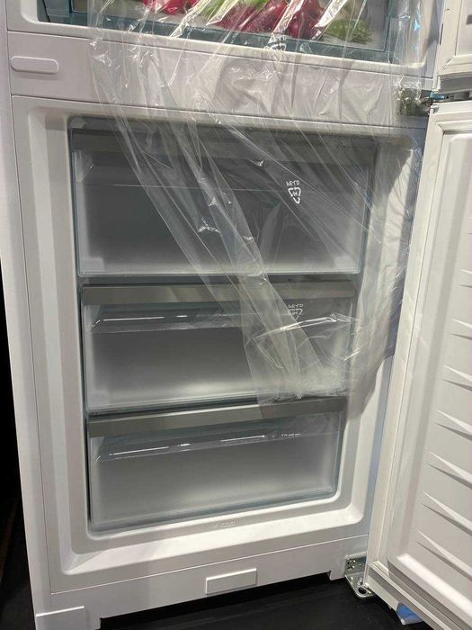 Холодильник KFN 4395 DD ws