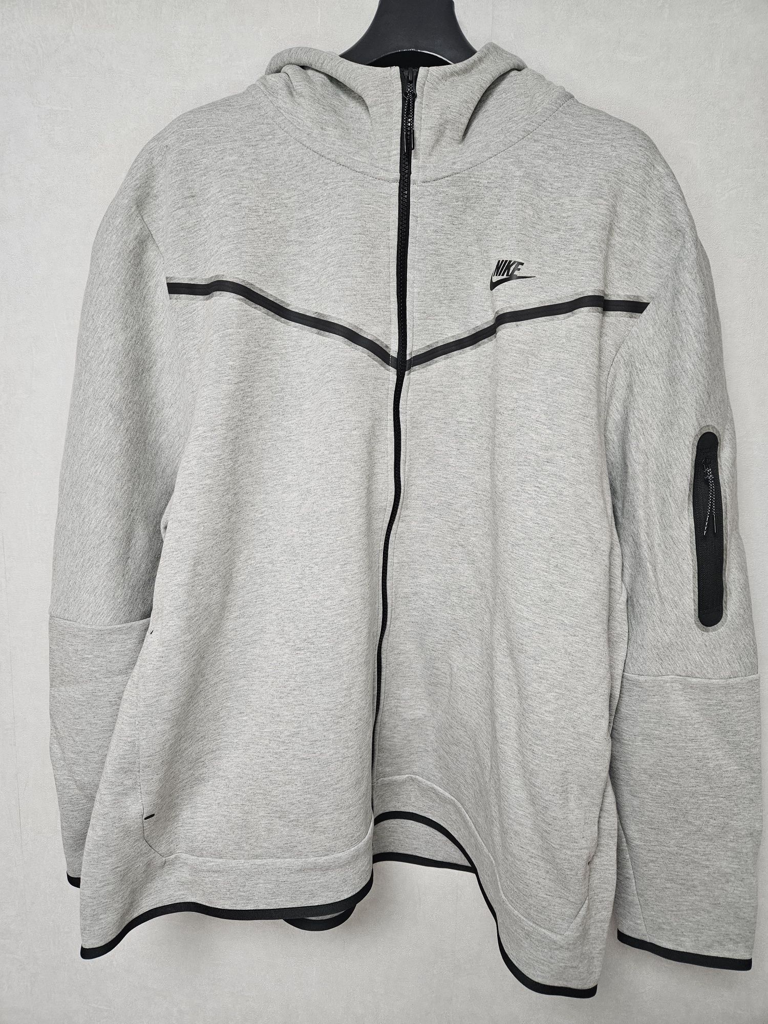 Bluza Nike Sportswear Tech Fleece 4XL Szara