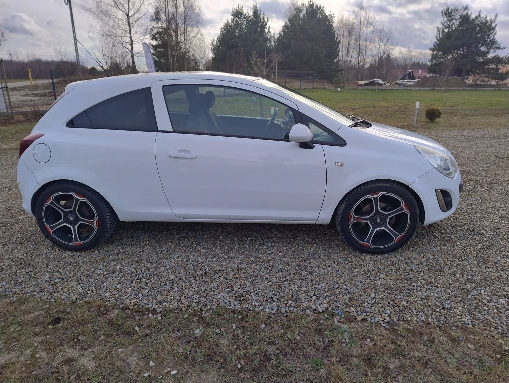 Opel Corsa 1,4 bardzo dobry stan