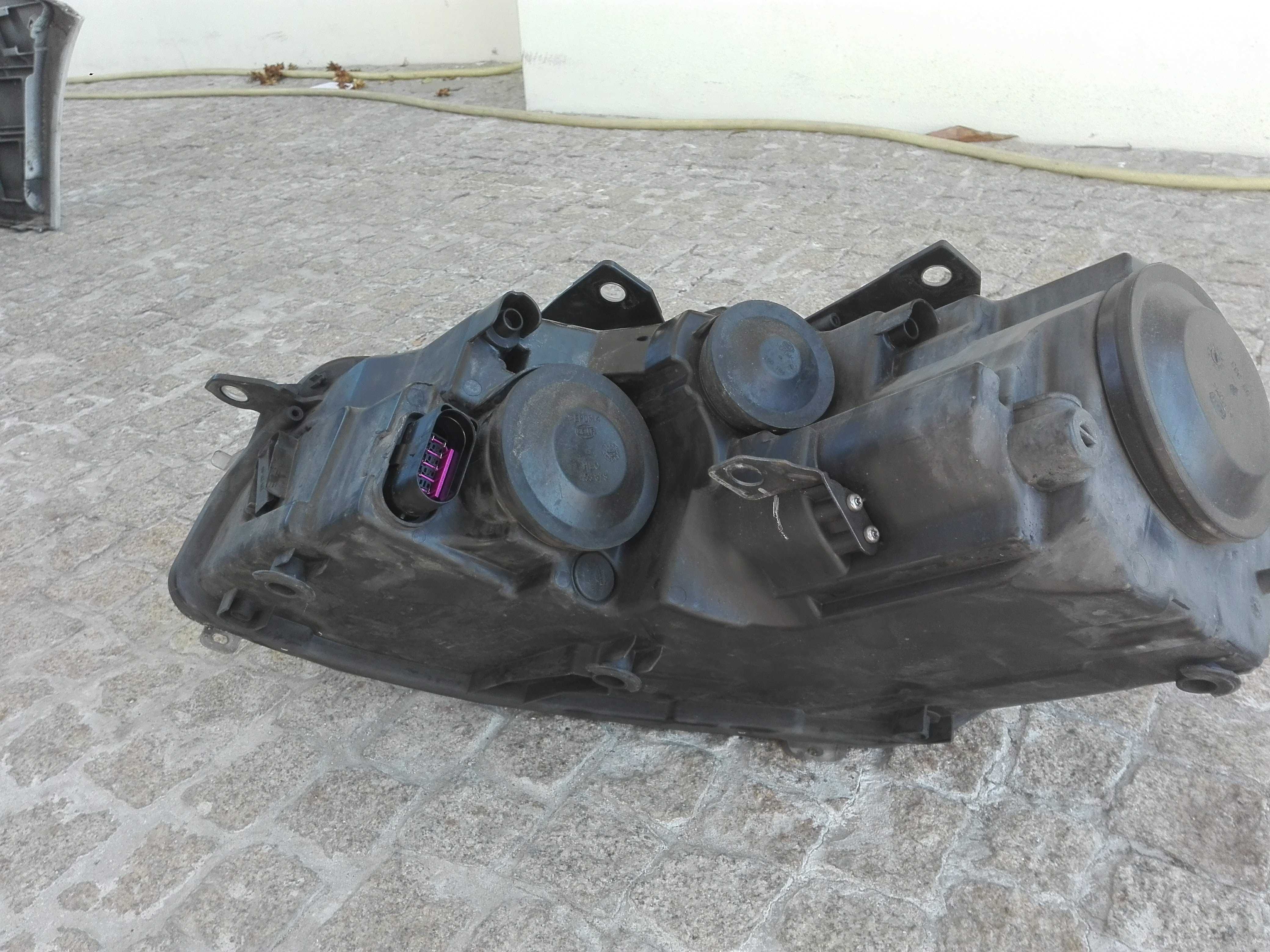Ótica / farol direito Volkswagen VW Golf variant VI (5k1)