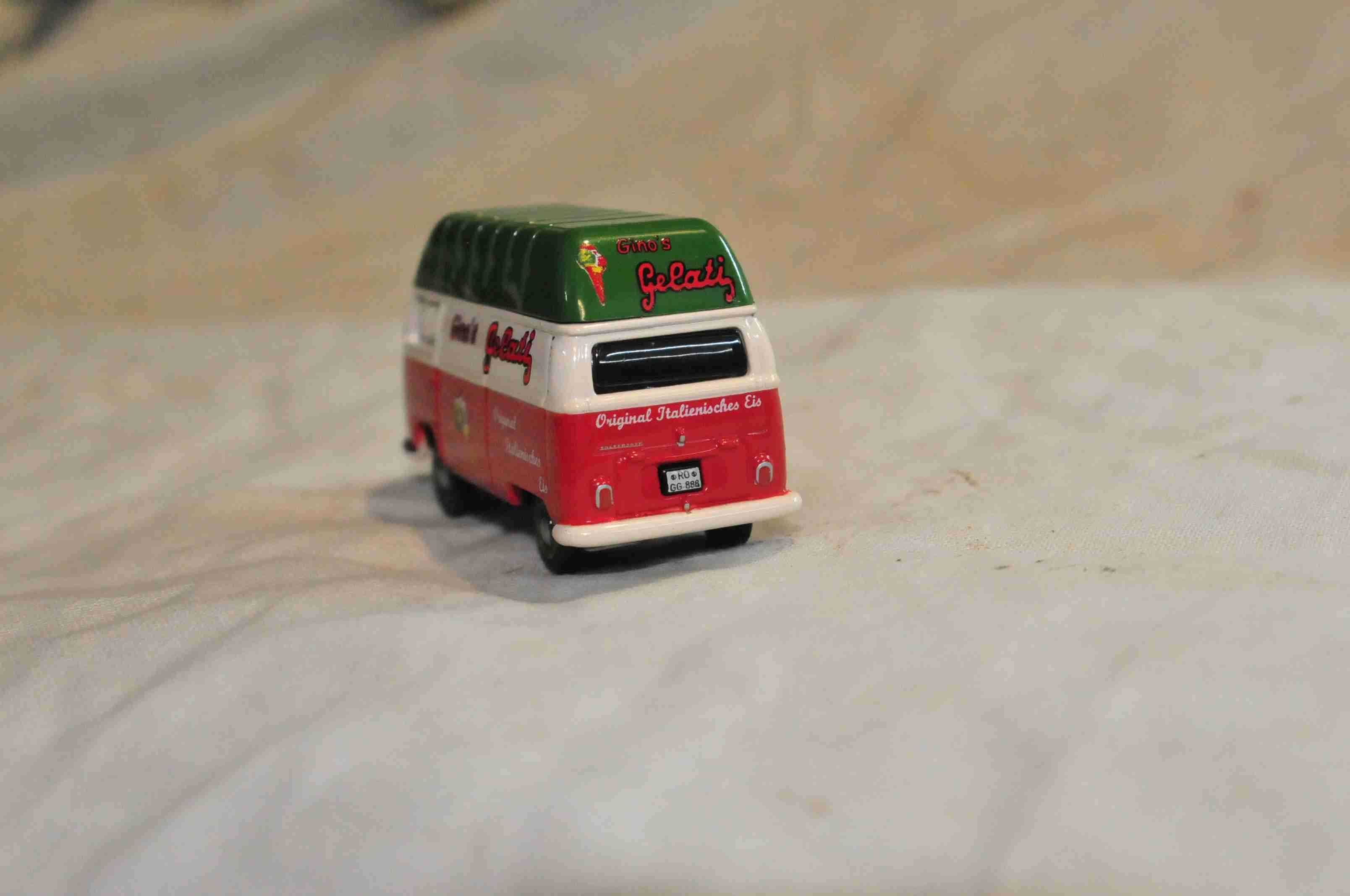 Furgão VW Transporter T2 (Babmobile) HO
