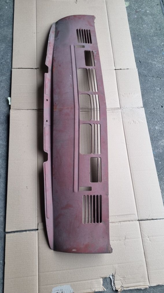 Nowy przedni pas Fiat 125p 1975-78