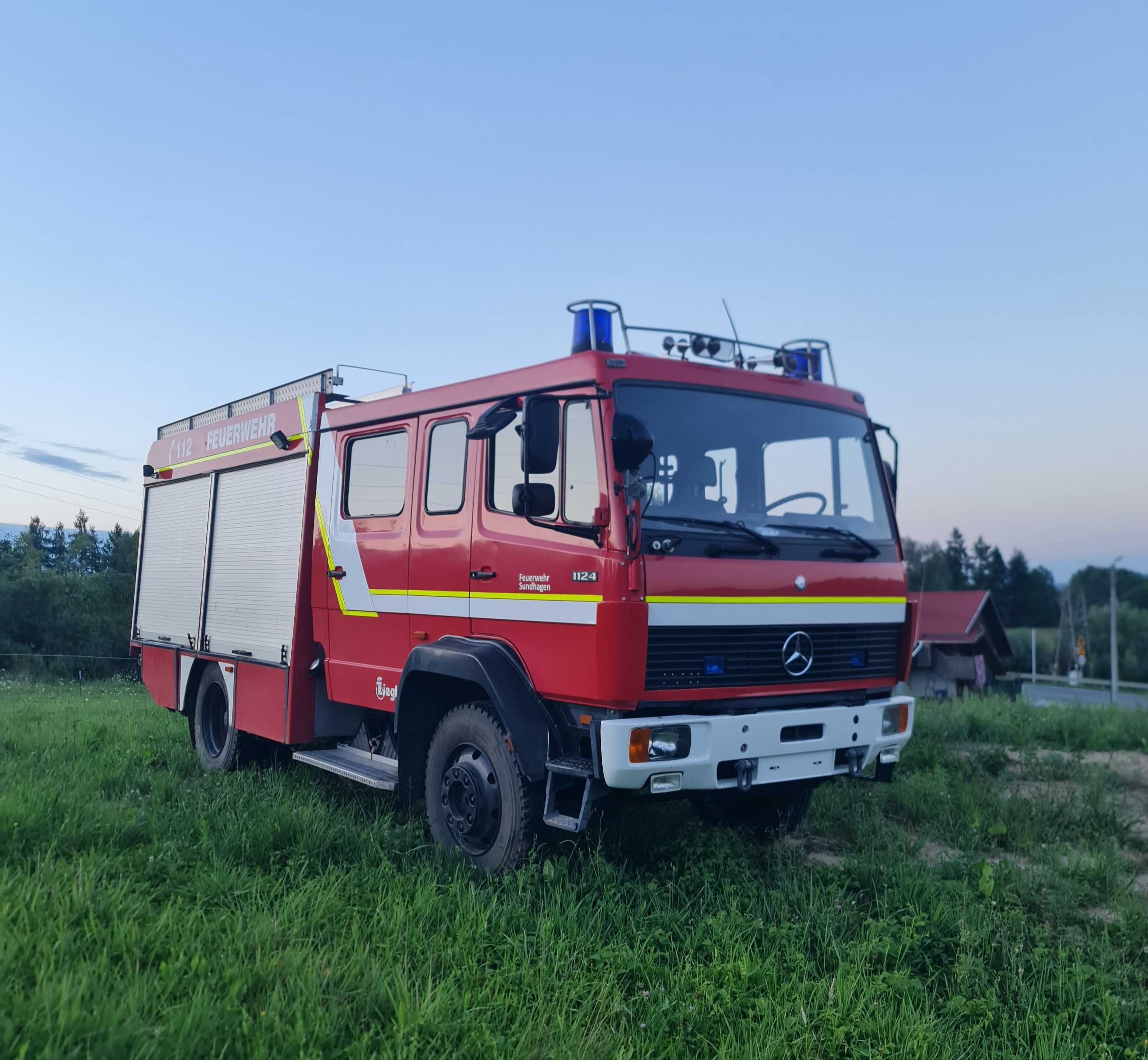 Mercedes Benz 1124 4x4 pojazd strażacki ZIEGLER straż GBA 2.5/16 MAN