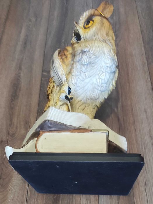 Статуетка сова на книгах з пером (45 см) Гранд Презент