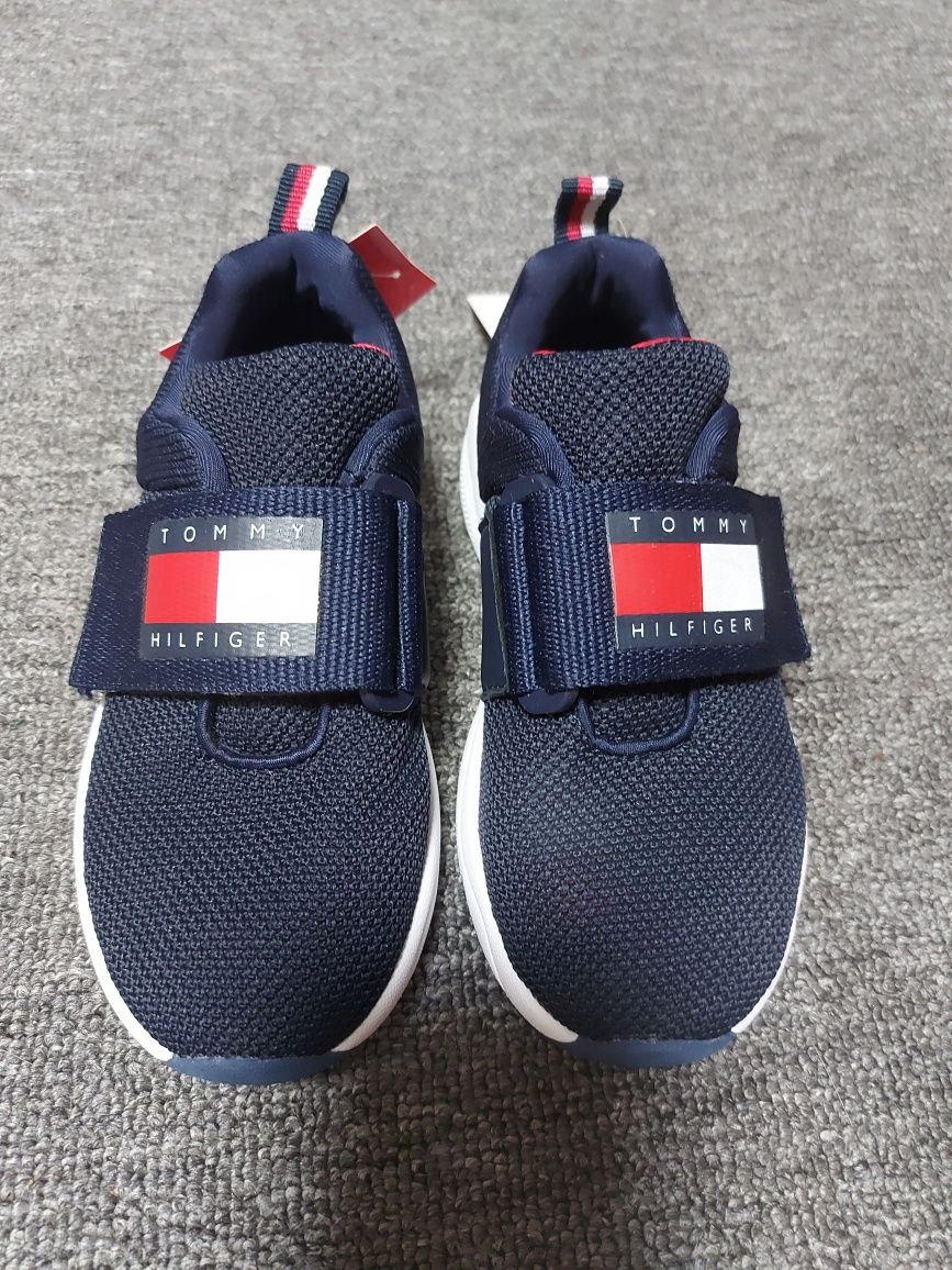 Легенькі кросівки Tommy hilfiger сіточка Adidas